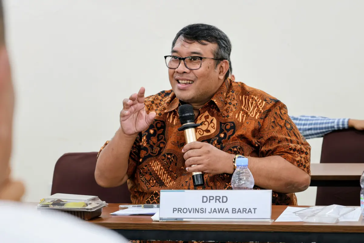 Komisi V Desak Opsi Tukar Guling Aset 33 Sekolah yang Masih Numpang di Wilayah KCD X – jabarekspres.com