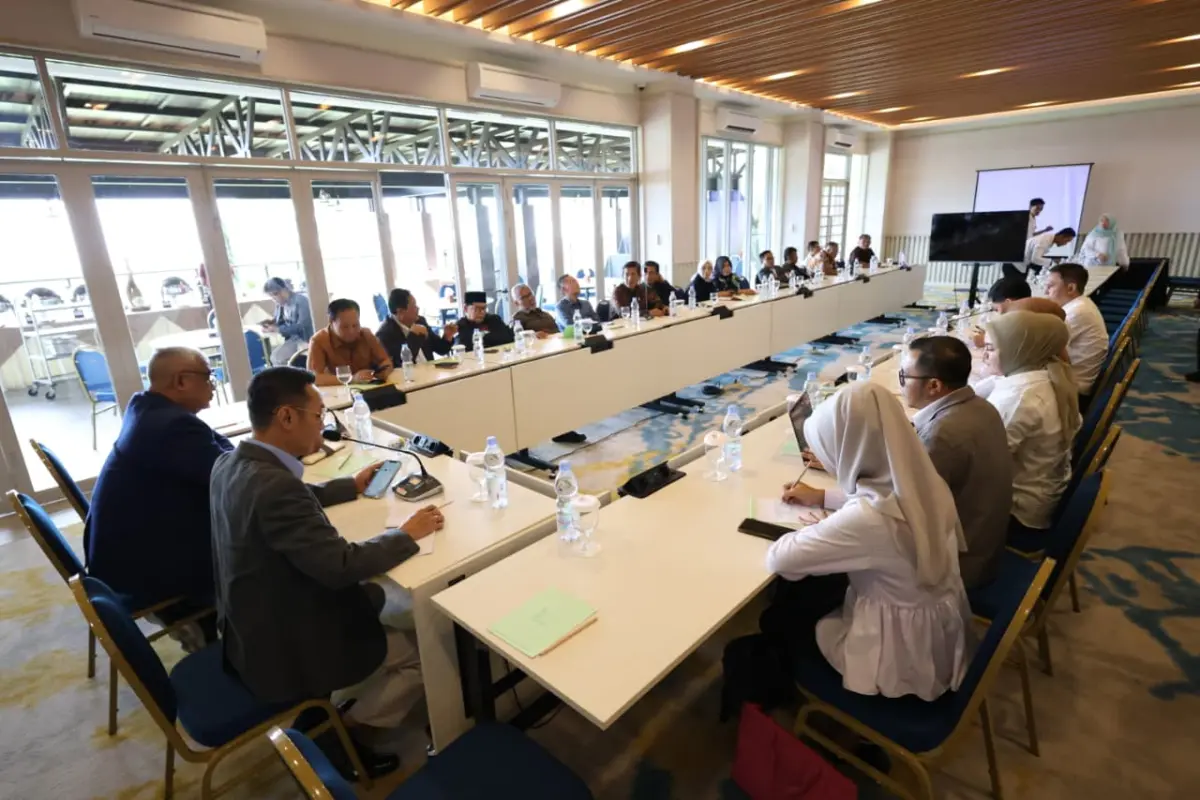 Pansus Desak Evaluasi Kerja Sama Aset Lapangan Golf Jatinangor – jabarekspres.com