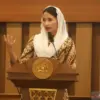 Wakil Menteri Perdagangan (Wamendag) Dyah Roro Esti Widya Putri saat memberikan kuliah umum di Universitas Air