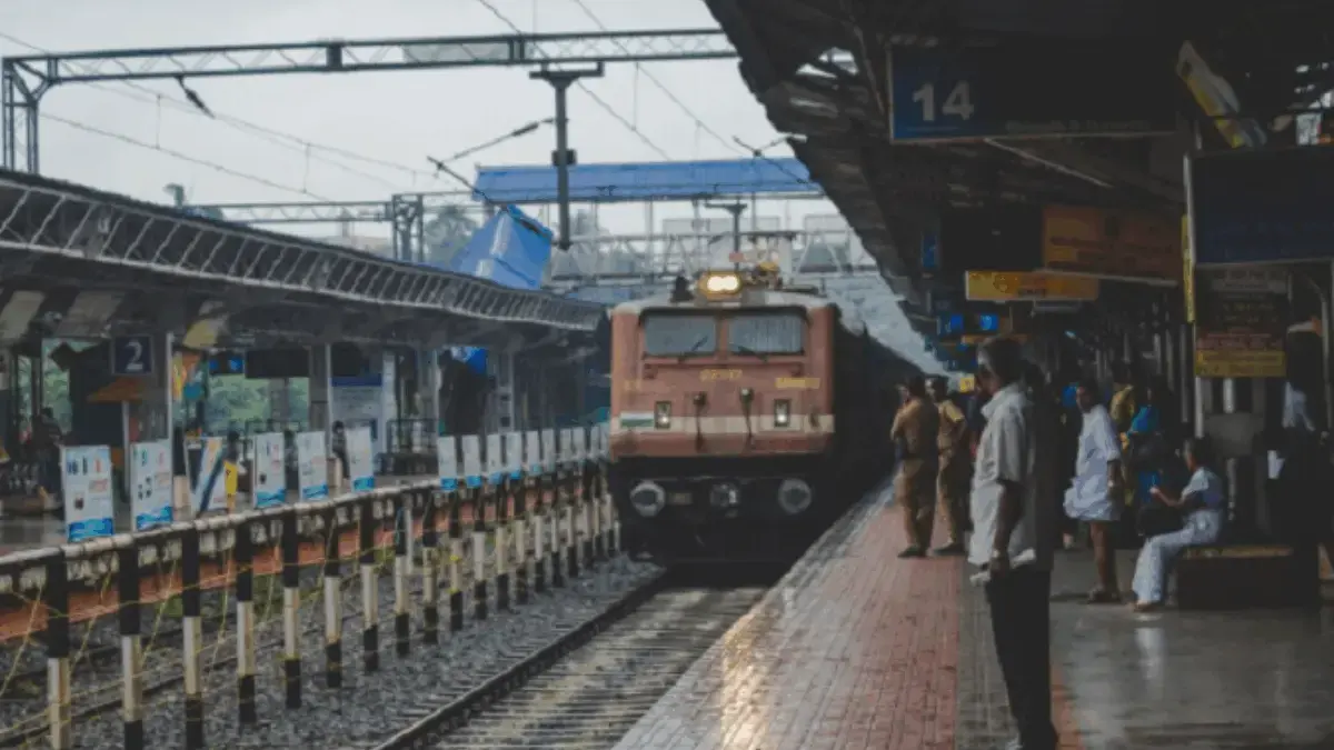 Daftar Lengkap Kereta Dibatalkan Imbas Insiden Bekasi Timur, Kamu Sudah Cek Jadwal? Daftar Lengkap Kereta Dibatalkan Imbas Insiden Bekasi Timur, Kamu Sudah Cek Jadwal?