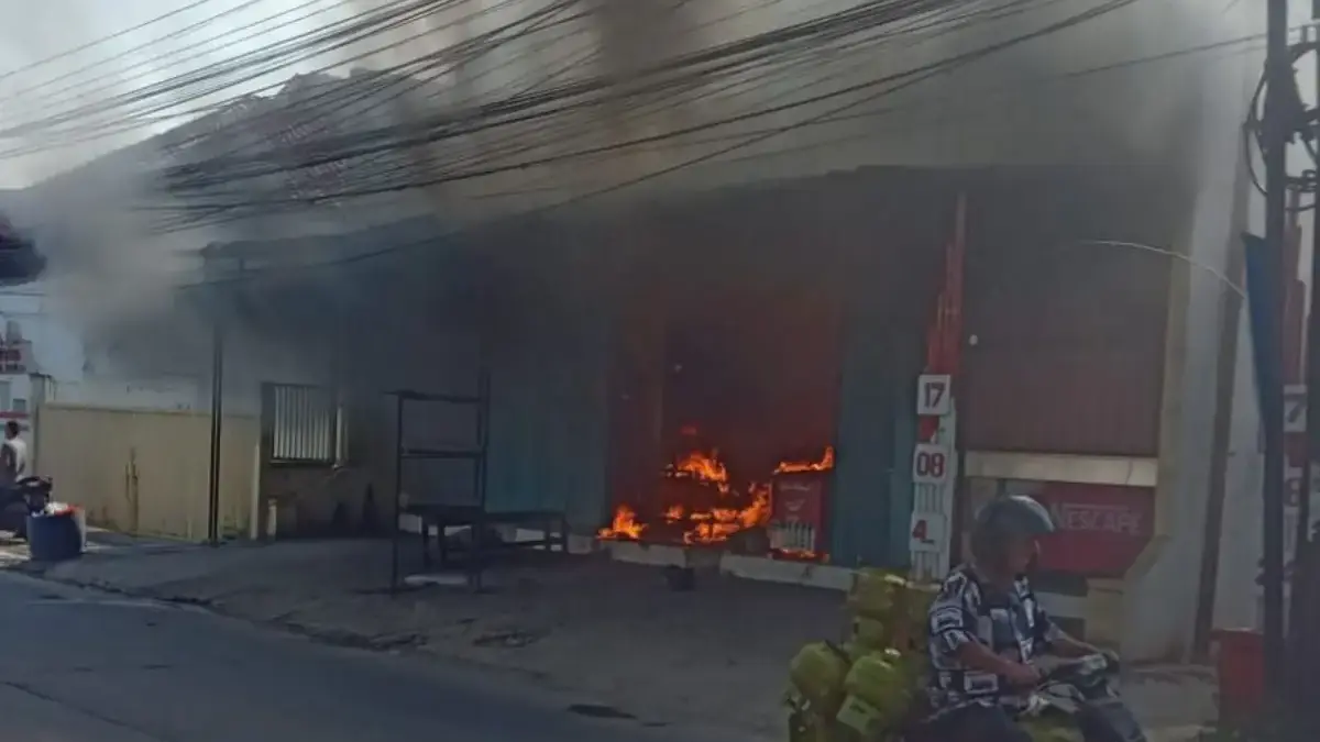 2 Ruko di Solokanjeruk Terbakar, Diduga Akibat Rokok Sambar Bensin Eceran