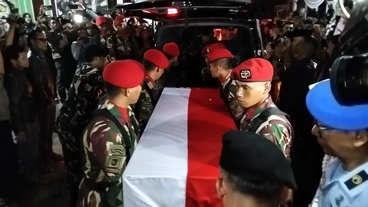 Jenazah Mayor Zulmi Tiba di Rumah Duka, Tangis Keluarga Pecah