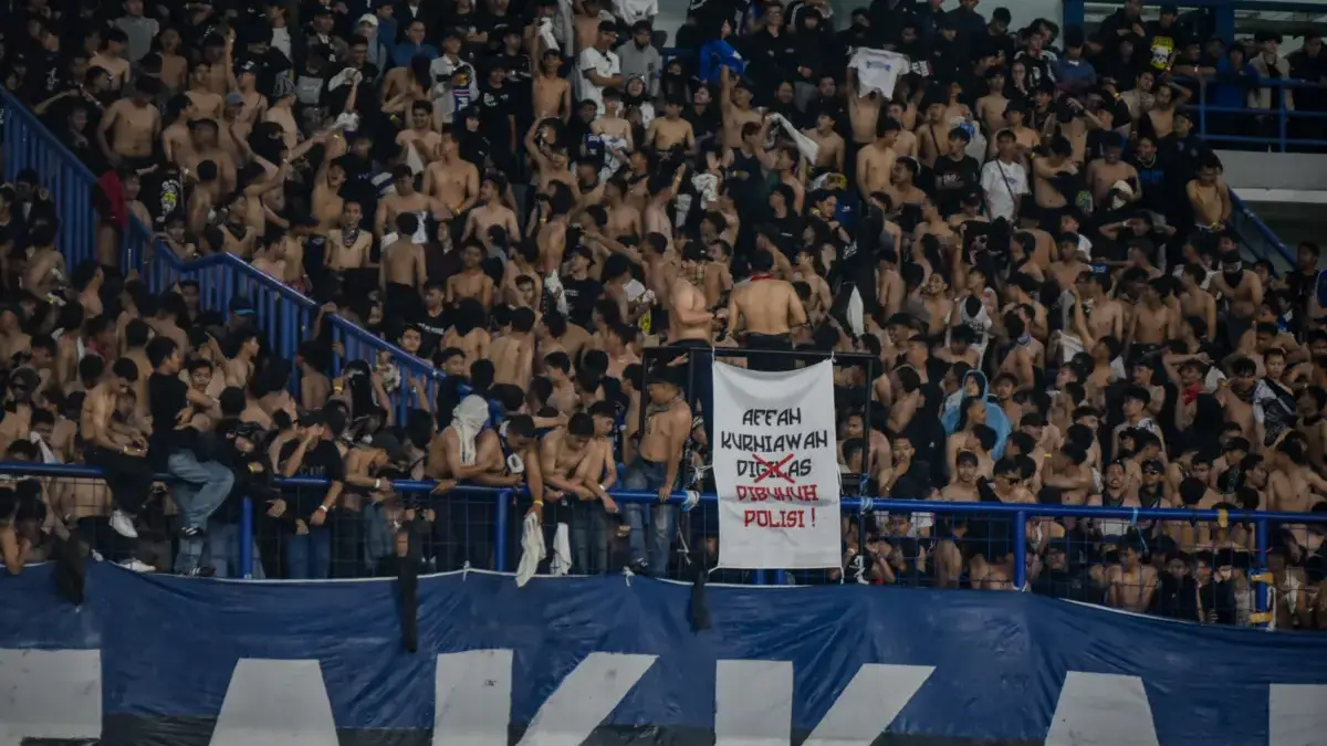 Amankan Laga Persib vs Bali United, 2 Ribu Lebih Personel akan Dikerahkan Polrestabes Bandung Amankan Laga Persib vs Bali United, 2 Ribu Lebih Personel akan Dikerahkan Polrestabes Bandung