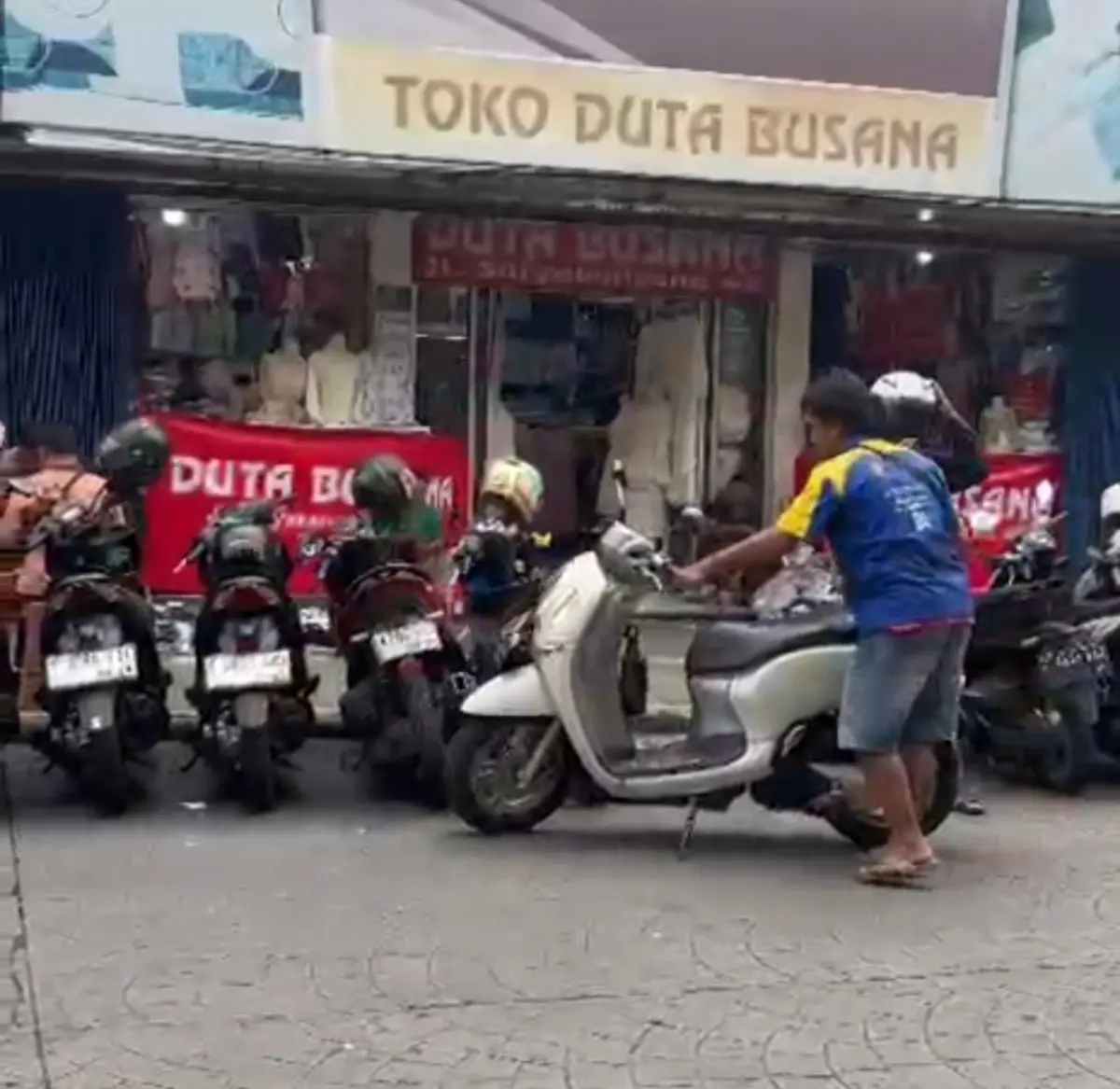 Tempat Parkir di Jalan Suryakencana Bogor Dipindahkan, Tetap Kejar Setoran Rp110 Ribu ke Dishub – jabarekspres.com