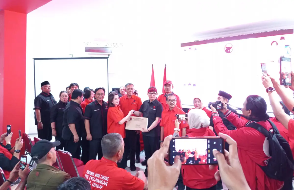 Terima SK Kepengurusan, Andri Gunawan CS Siap Perkuat Kader Rebut Kursi Balai Kota Bandung – jabarekspres.com