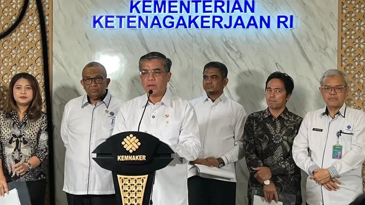 Menaker Dorong Kolaborasi Lintas Lembaga untuk Perkuat Efisiensi Energi Nasional Menaker Dorong Kolaborasi Lintas Lembaga untuk Perkuat Efisiensi Energi Nasional