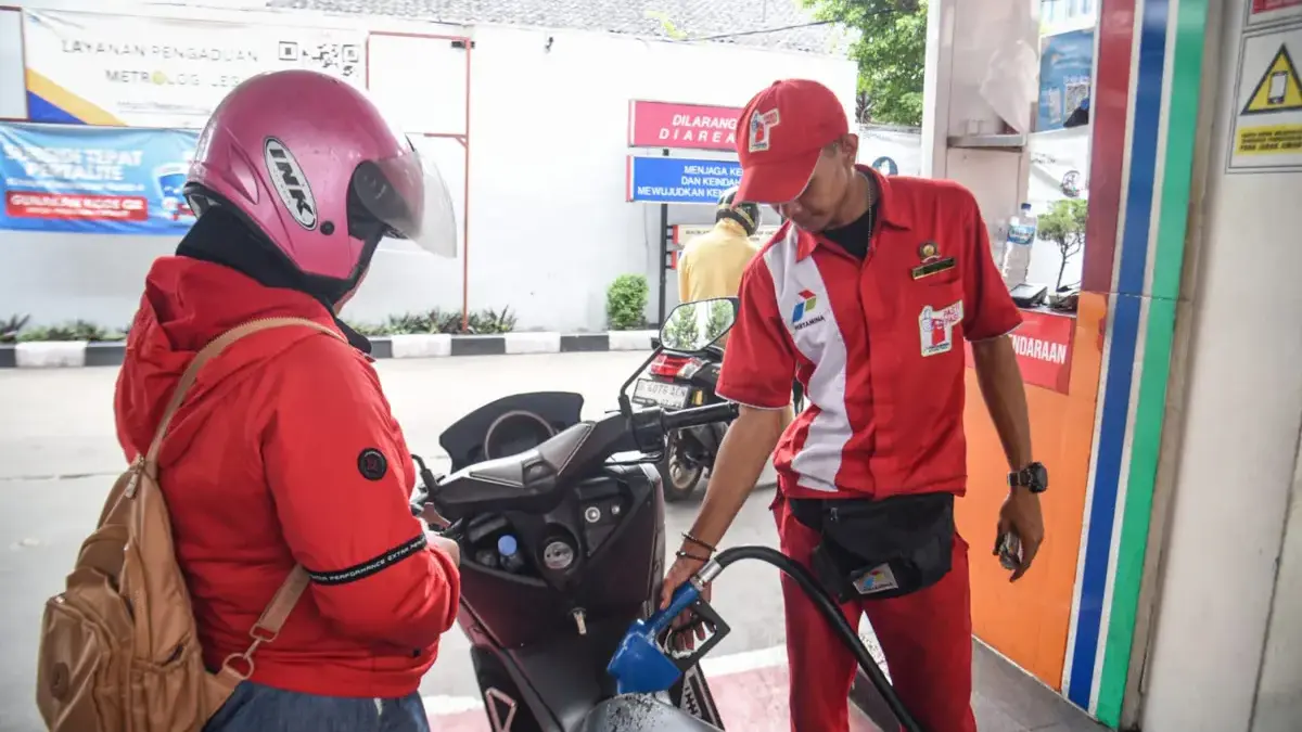 DPR Dorong Penyesuaian Harga BBM: APBN Saat Ini Tertekan DPR Dorong Penyesuaian Harga BBM: APBN Saat Ini Tertekan