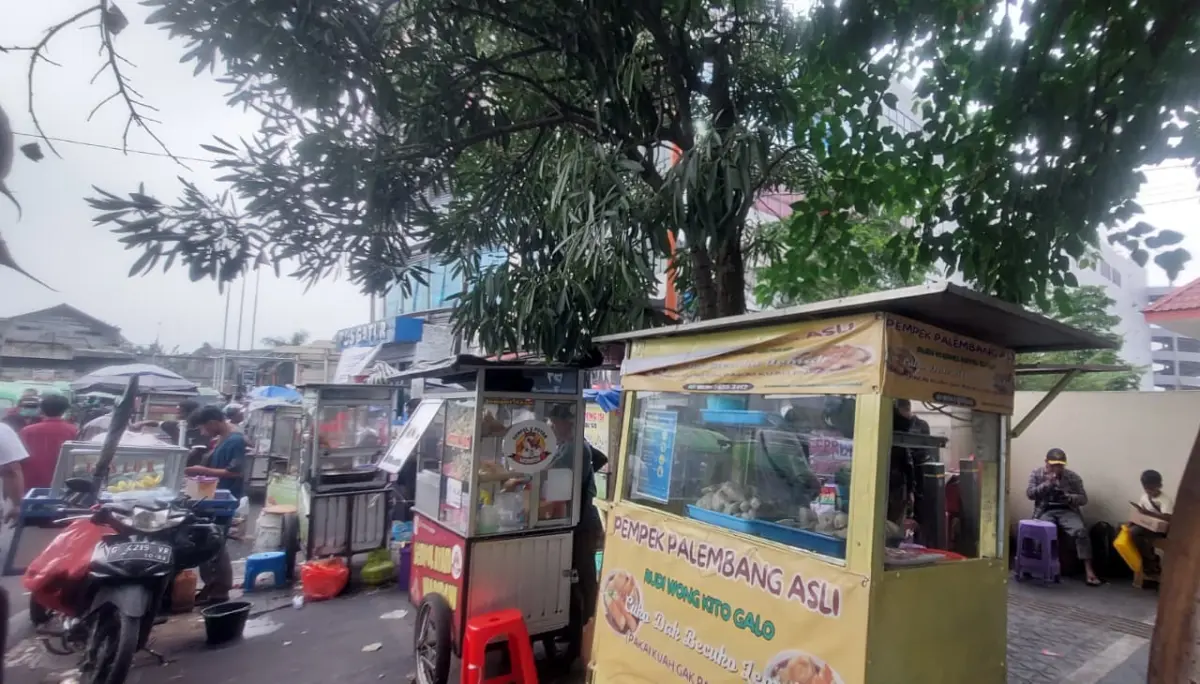 Trotoar BTM Disesaki PKL, Pemkot Bogor Siapkan ‘Pindah Besar’ ke Nyi Raja Permas – jabarekspres.com