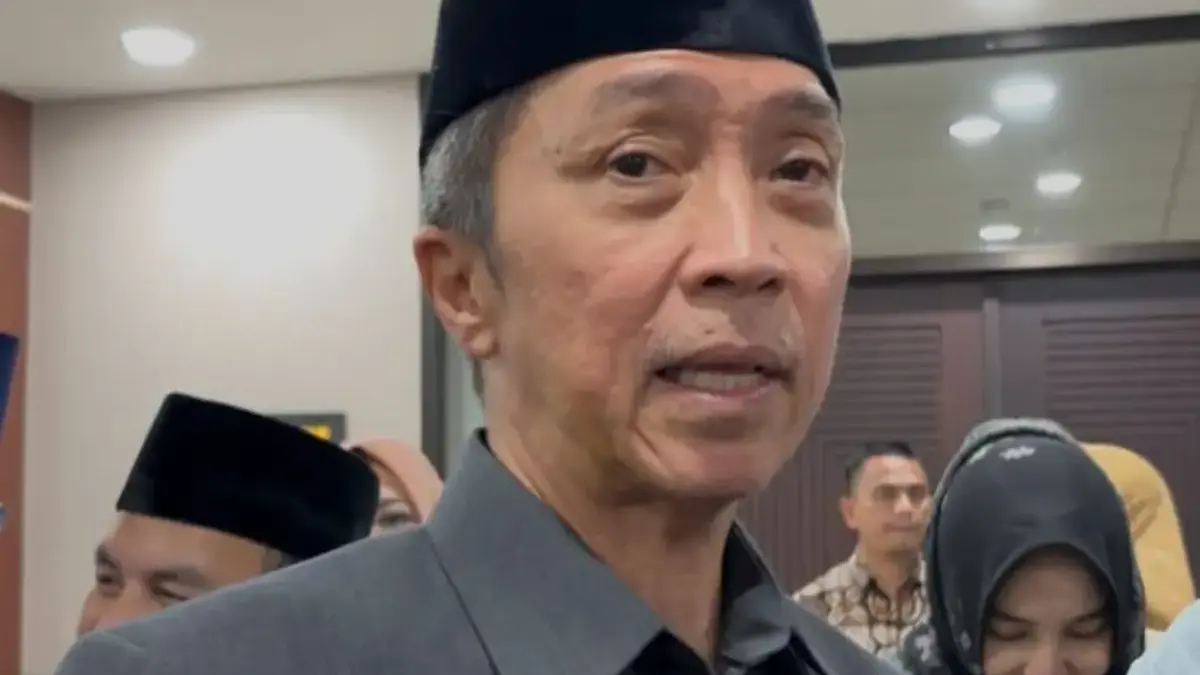 Wali Kota Bogor, Dedie A. Rachim, saat memberikan keterangannya. Foto: Sekar Andini