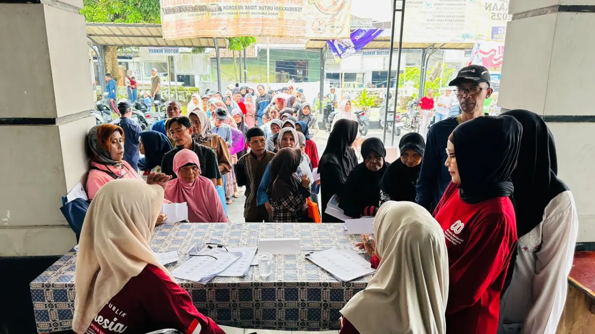 Bantuan Pangan untuk Warga Kurang Mampu di Ciamis Mulai Disalurkan Bantuan Pangan untuk Warga Kurang Mampu di Ciamis Mulai Disalurkan