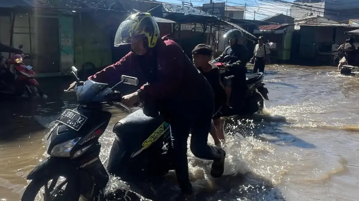 Bencana Melanda Kabupaten Bandung, WALHI Jabar Nilai Bupati DS Gagal Total Kelola Tata Ruang dan Sungai Bencana Melanda Kabupaten Bandung, WALHI Jabar Nilai Bupati DS Gagal Total Kelola Tata Ruang dan Sungai