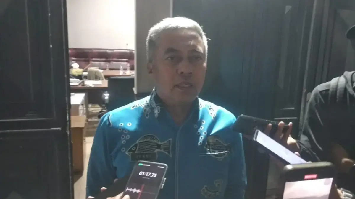 Sekretaris Daerah (Sekda) Kota Bogor, Denny Mulyadi saat memberikan keterangannya di Balai Kota Bogor pada Sen
