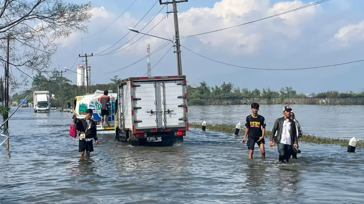 Tak Kunjung Surut, Banjir di Sapan Lumpuhkan Akses dan Aktivitas Warga