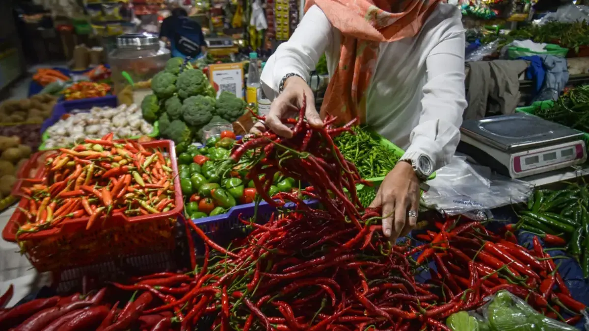 Harga Cabai di Bandung Fluktuasi, Disdagin Pastikan Stok Aman