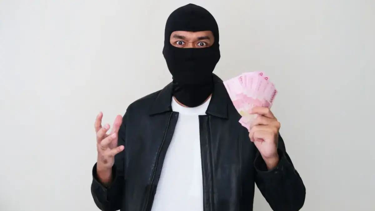 Jambret Sasar Lansia di Ngamprah-KBB, Uang dan HP Senilai Rp18 Juta Raib!