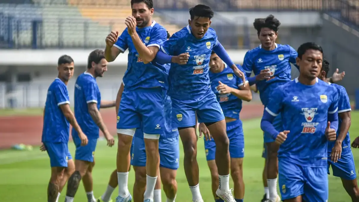 Ultimatum Bojan Hodak untuk Persib di Laga Kontra Arema FC: Fokus, Tak Ada Kompromi!