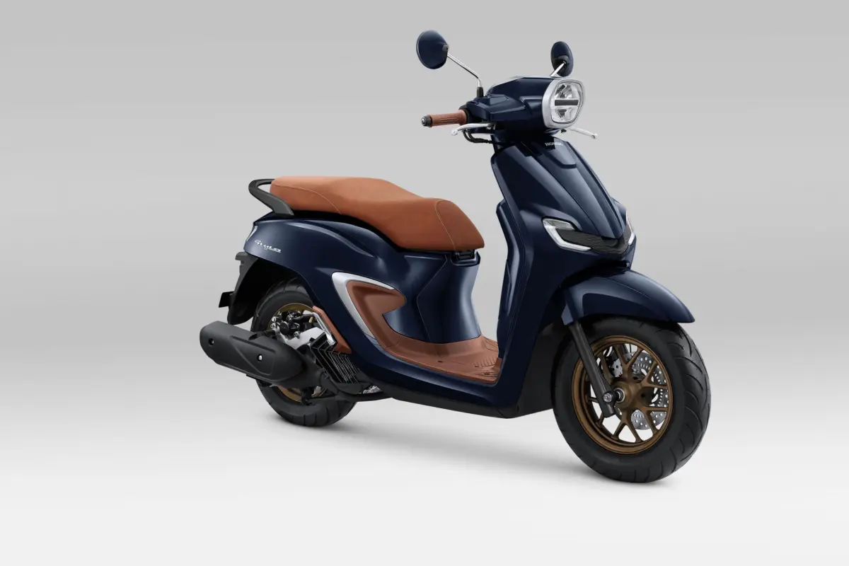 Semakin Mewah dan Retro, New Honda Stylo 160 Hadir dengan Warna Spesial Burgundy – jabarekspres.com