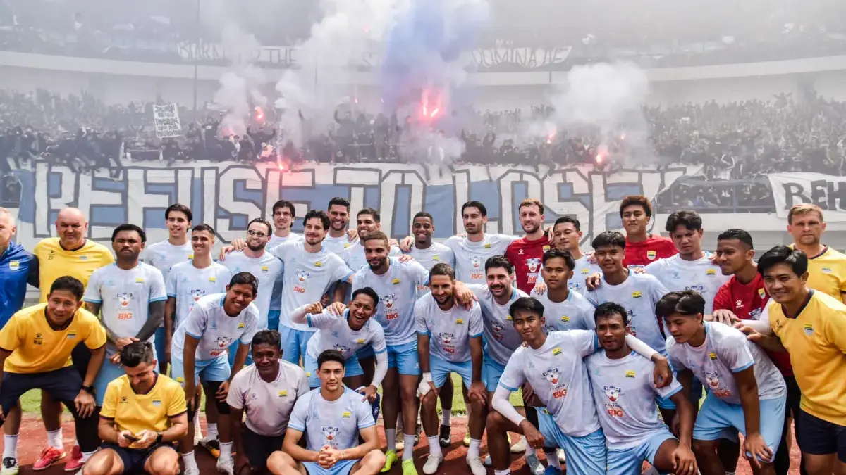 Jangan Terlena Euforia Juara saat Kompetisi Masih Berjalan, Pengamat Minta Persib Tetap Fokus Lawan Persijap Persib