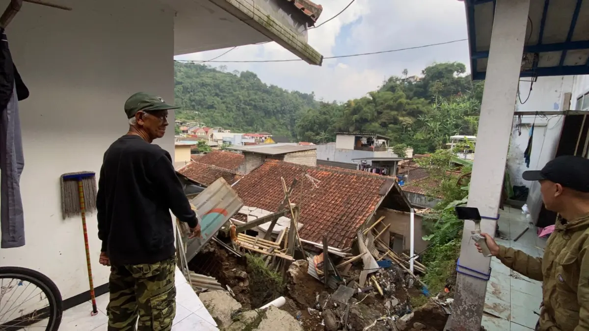 Sejumlah Rumah Warga Rusak Total Usai Terkena Longsor TPT dan banjir (monk)