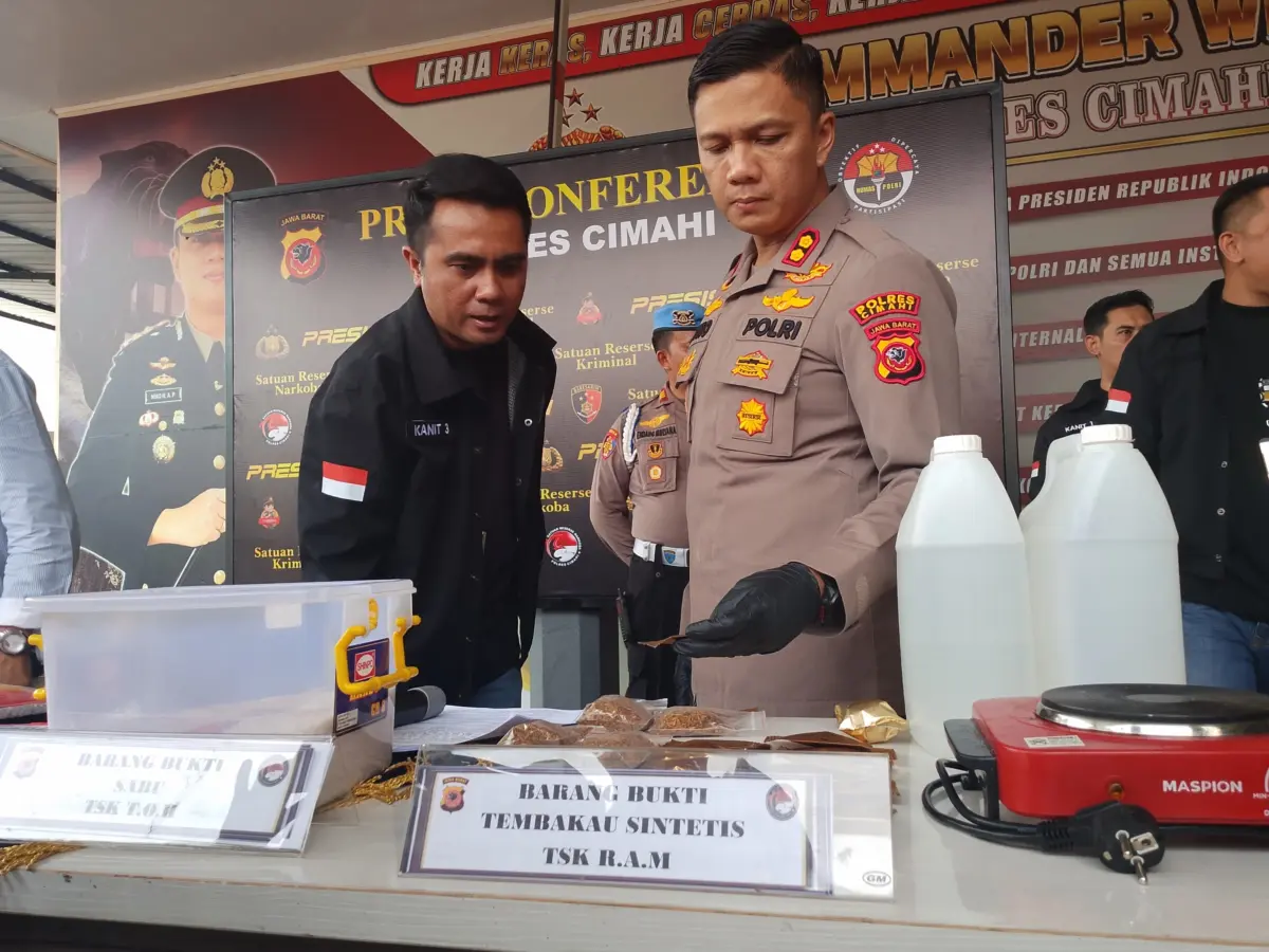 Bandar Sinte Berkedok Satpam Hotel Diciduk, Polres Cimahi Ungkap Puluhan Kasus Narkoba – jabarekspres.com