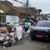 Sampah Menggunung di Kawasan Rancabentang z Cimahi Selatan (Mong/Jabeks)
