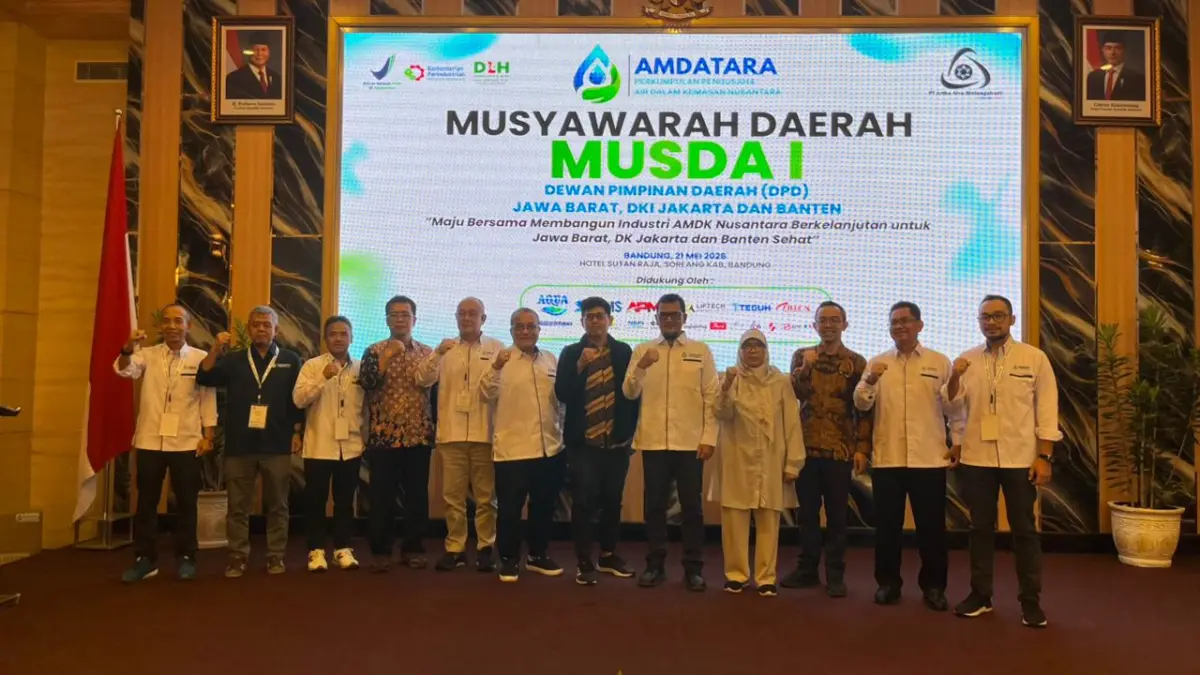 AMDATARA JDB Dikukuhkan, Industri AMDK Siap Percepat Ekonomi Sirkular di Tengah Tekanan Global AMDATARA JDB Dikukuhkan, Industri AMDK Siap Percepat Ekonomi Sirkular di Tengah Tekanan Global
