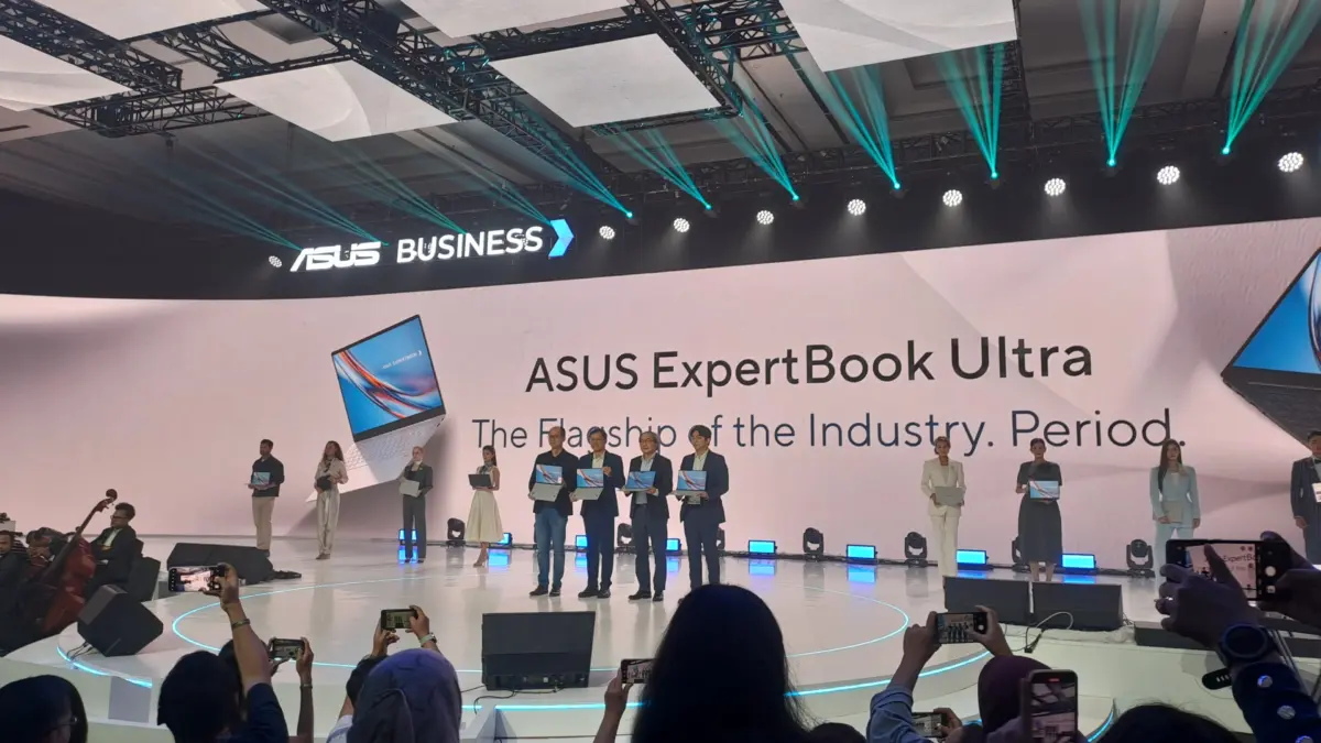 ASUS ExpertBook Ultra Resmi Meluncur, Laptop Bisnis Premium dengan Performa 50W Tanpa Kompromi
