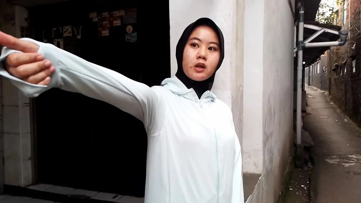 Saksi mata, Aril Delima (21), warga Desa Hegarmanah, Kecamatan Jatinangor, Kabupaten Sumedang saat memaparkan