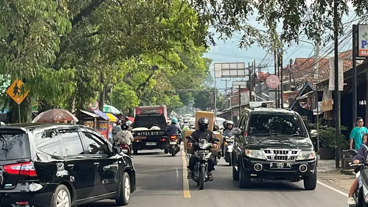 Libur Panjang Kenaikan Isa Almasih, Arus ke Ciwidey-Pangalengan Masih Normal hingga Sabtu Siang