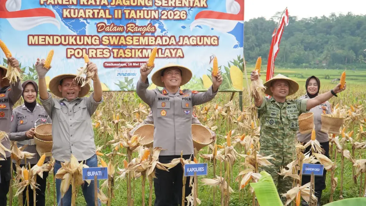 Kapolres Tasikmalaya pimpin Panen Raya Jagung/ Istimewa