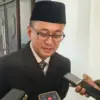 Bupati Cecep Nurul Yakin, saat dimintai keterangan awak media/Hendi/Jabar Ekspres