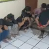 Polisi mengamankan 14 pemuda yang diduga hendak melakukan aksi tawuran di wilayah Kecamatan Parung Panjang