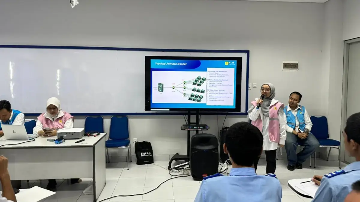 Srikandi PLN Icon Plus SBU Regional Jabar Dorong Pendidikan Berkualitas di Era Digital Lewat ICONNEXT SKILL di