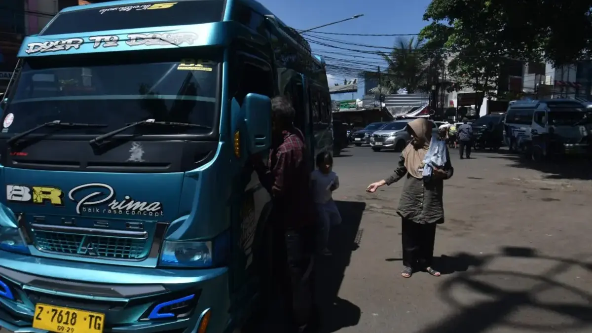 Ketimbang Jalan Berbayar, KDM Perlu Belajar ke Jateng: Angkudes Gratis Lebih Bermanfaat untuk Warga Ketimbang Jalan Berbayar, KDM Perlu Belajar ke Jateng: Angkudes Gratis Lebih Bermanfaat untuk Warga