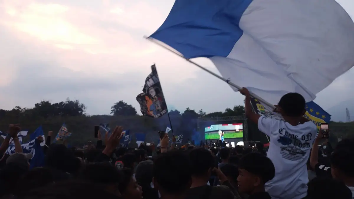 Persib Bandung Selangkah Menuju Juara, Polres Sumedang Fasilitasi Bobotoh Nobar 
