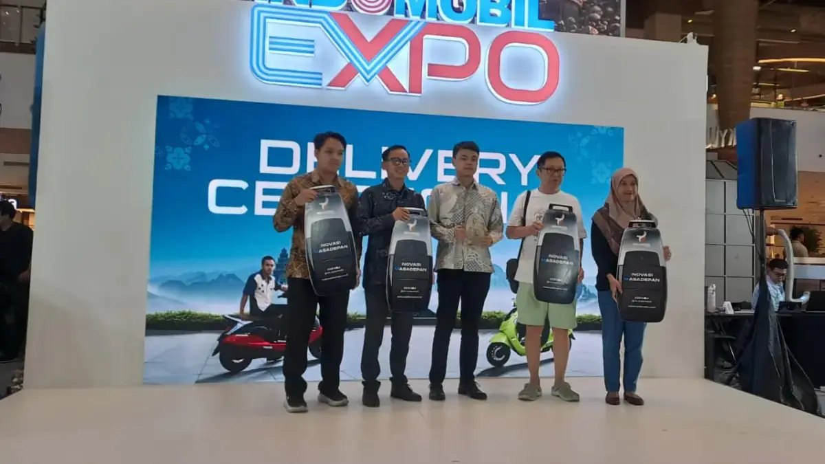 IM Owners Talk Real Experience di Bandung, Pengguna Indomobil eMotor Bongkar Nyamannya Pakai Motor Listrik IM Owners Talk Real Experience di Bandung, Pengguna Indomobil eMotor Bongkar Nyamannya Pakai Motor Listrik unt
