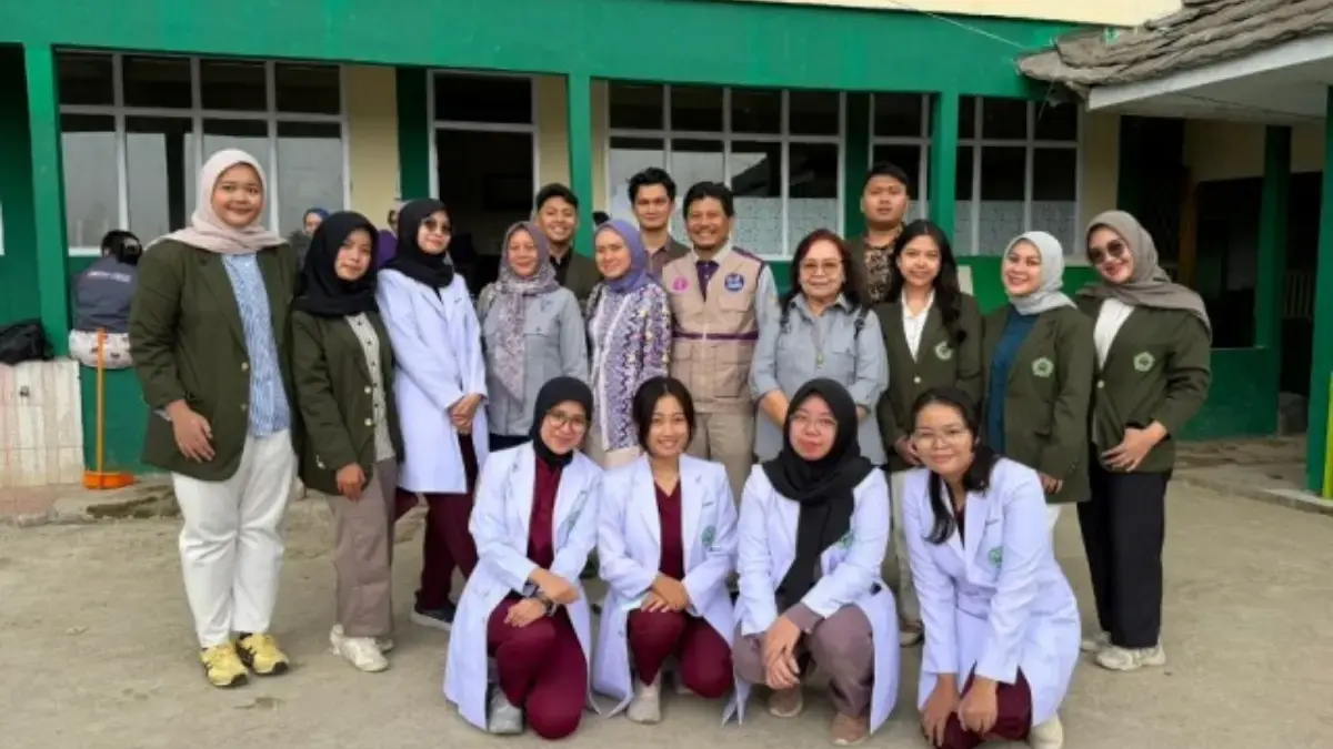 PDGI Jabar dan FKG Unjani Gelar Bakti Sosial Kesehatan Gigi dan Mulut di Pasir Langu Bandung Barat Unjani