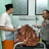 Seorang Wanita Tewas Tertimpa Tembok Roboh Saat Berteduh dari Angin Kencang di Cibinong Bogor