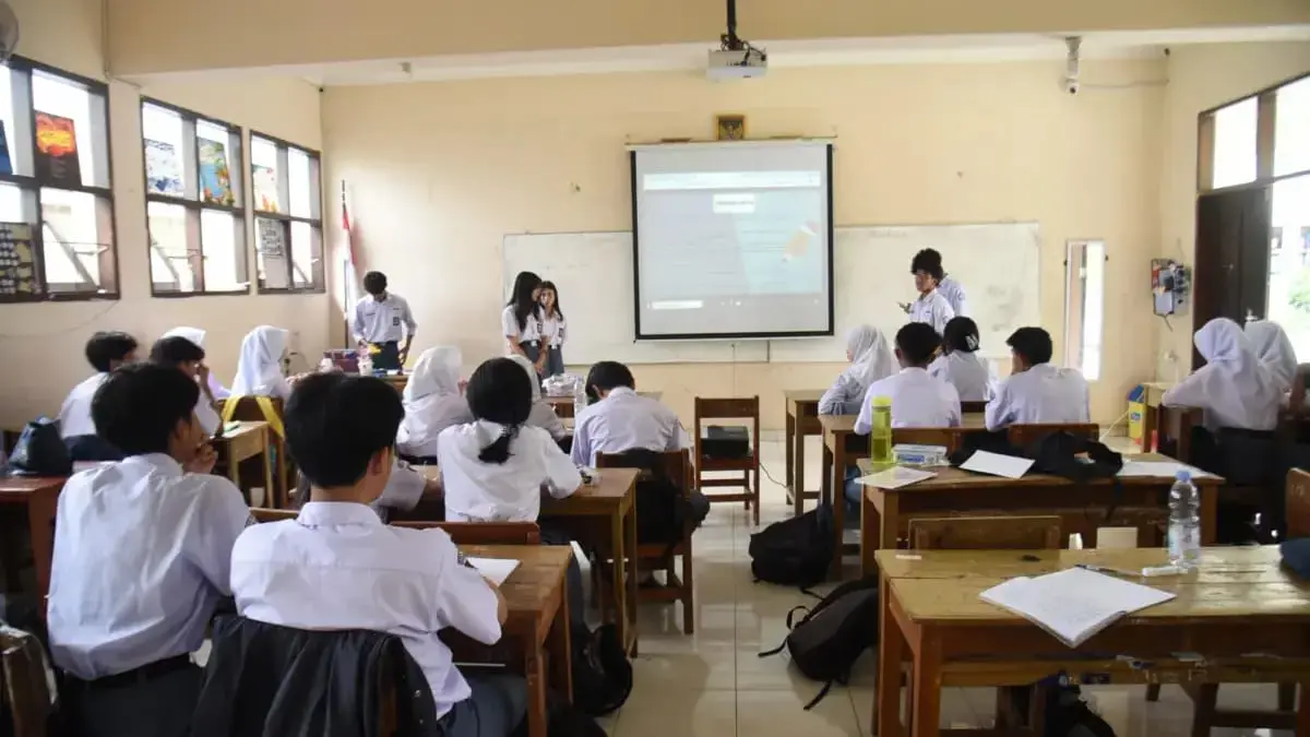 Pemkot Bandung Kebut Pembangunan Sekolah, Siapkan Rp125 Miliar untuk Tambah Rombel SMP di 2026 Pemkot Bandung Kebut Pembangunan Sekolah, Siapkan Rp125 Miliar untuk Tambah Rombel SMP di 2026