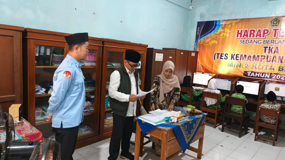 Jelang Ujian Madrasah 2026, Kemenag Banjar Terjunkan Tim Monev ke Seluruh Sekolah Jelang Ujian Madrasah 2026, Kemenag Banjar Terjunkan Tim Monev ke Seluruh Sekolah