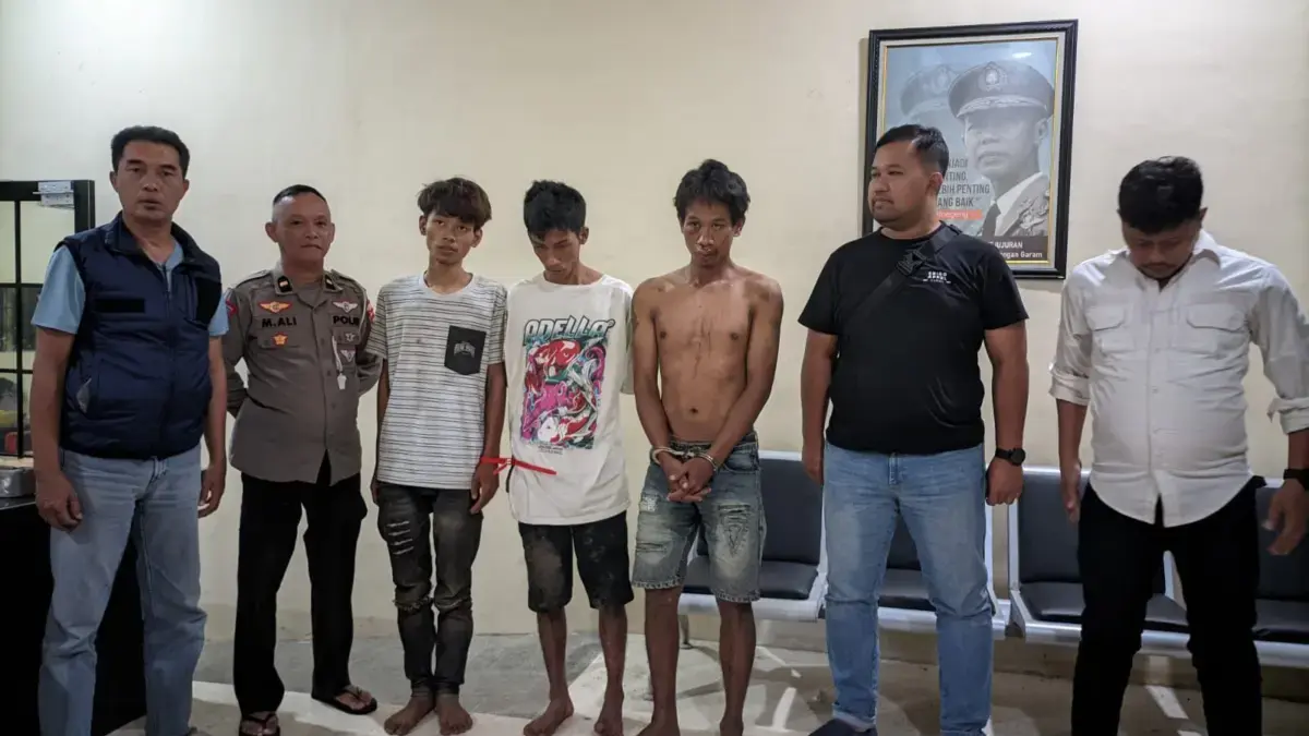 Sindikat Curanmor Jonggol Terbongkar, Pelaku dan Dua Penadah Dibekuk Polisi Sindikat Curanmor di Jonggol Bogor Terungkap, Polisi Bekuk Pelaku dan Penadah. FOTO: Polsek Jonggol