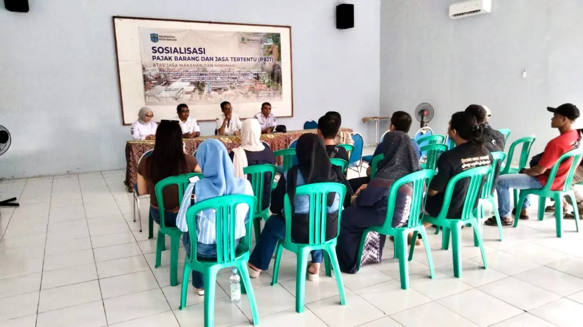 : Bidang Pendapatan BPKPD Kota Banjar menggelar sosialisasi pajak daerah kepada para pengusaha seblak di Kota