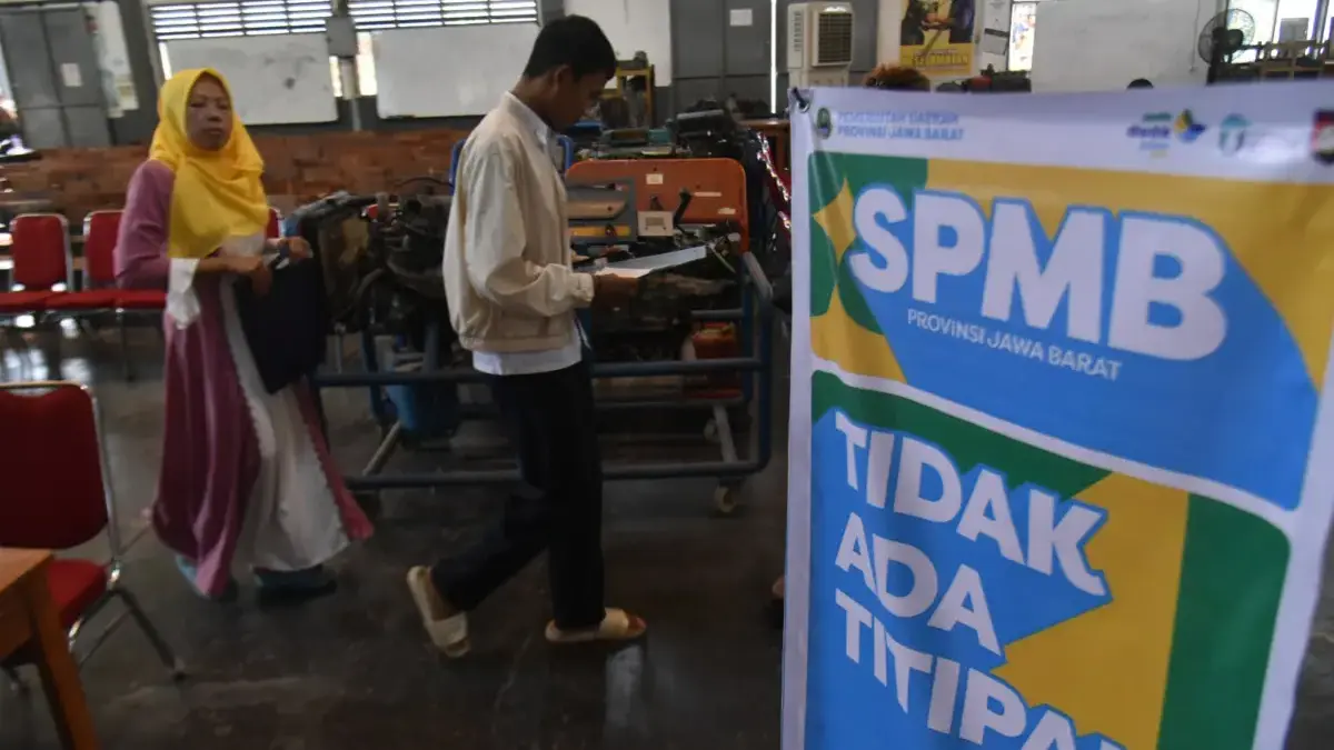 Farhan Warning Oknum Nakal di SPMB: Ketahuan Jual Kursi, Langsung Diproses Hukum