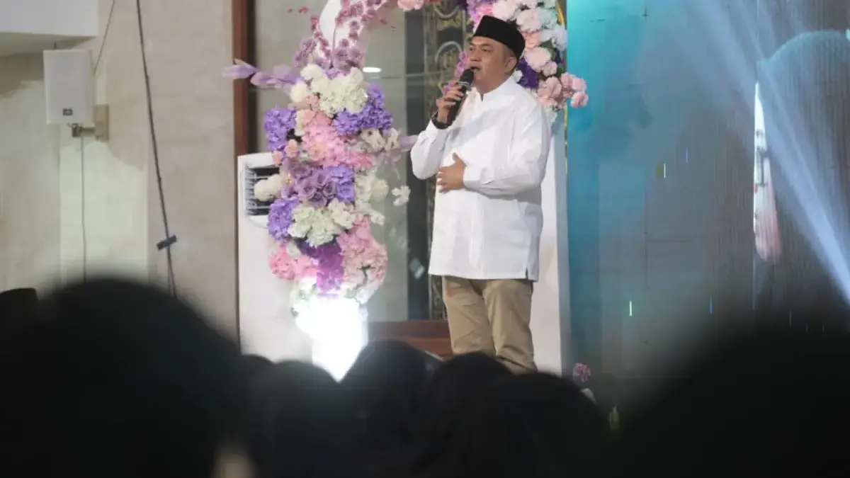 Bupati Bogor Rudy Susmanto melaksanakan Shalat Subuh berjamaah bersama masyarakat, tokoh agama, dan ulama
