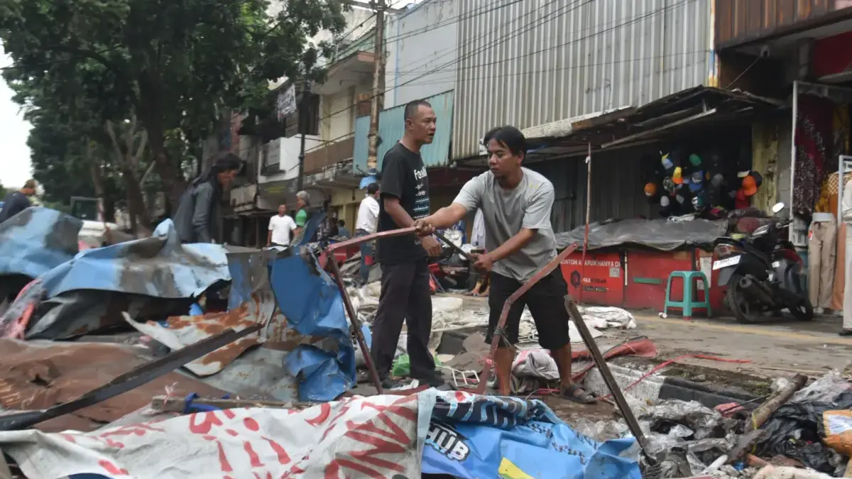 Pengamat: Penertiban PKL Cicadas Dorong Kota Bandung Lebih Tertib