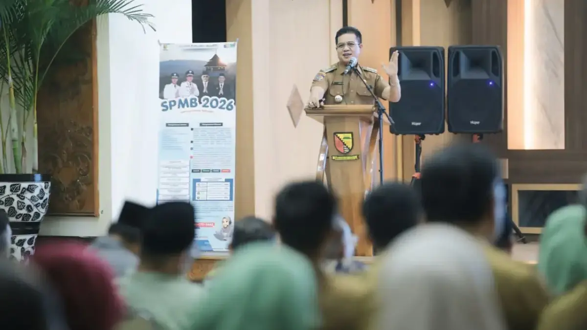 KDS Soroti Anak Kelas 5 SD Belum Bisa Baca, Pemkab Bandung Siapkan Muatan Lokal Calistung KDS Soroti Anak Kelas 5 SD Belum Bisa Baca, Pemkab Bandung Siapkan Muatan Lokal Calistung