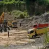 Aktivitas galian C di wilayah Gunung Gembook Kota Banjar. (dok/Jabar Ekspres)