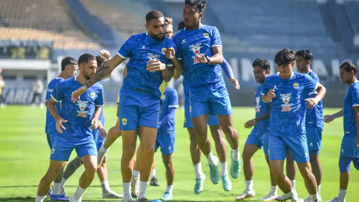 Persib vs Persijap: Antara Aroma Pesta Juara dan Pengingat Bahwa Sepak Bola Tak Pernah Mengenal Kata Pasti