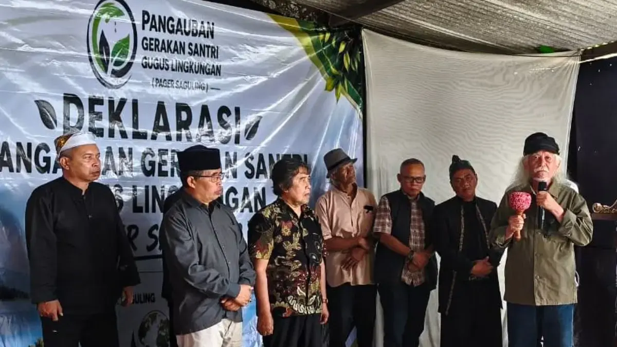 Pager Saguling, Wujud Keresahan Masyarakat atas Rusaknya Waduk Saguling Pager Saguling, Wujud Keresahan Masyarakat atas Rusaknya Waduk Saguling