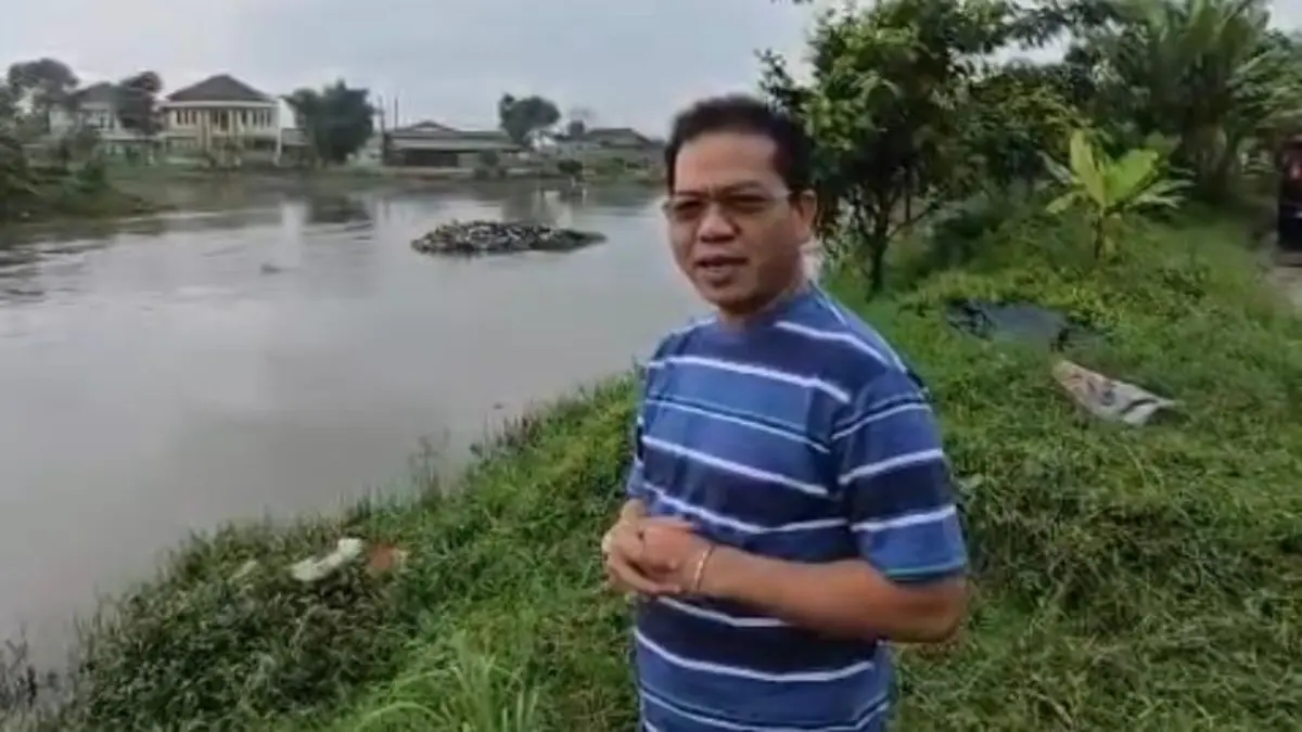 KDS Tinjau Sungai Cikeruh, Soroti Sedimentasi Sungai Citarum yang Kian Parah